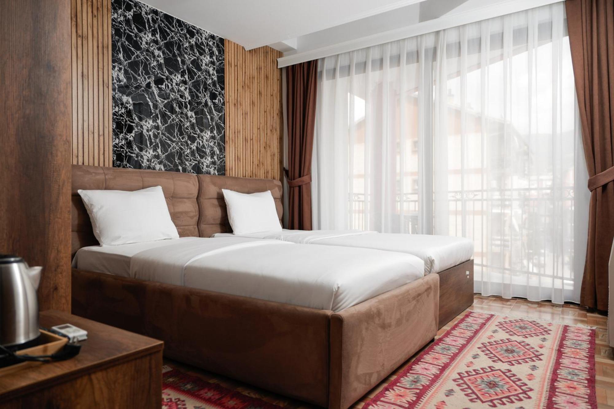 Hotel Denis Prizren Exterior foto