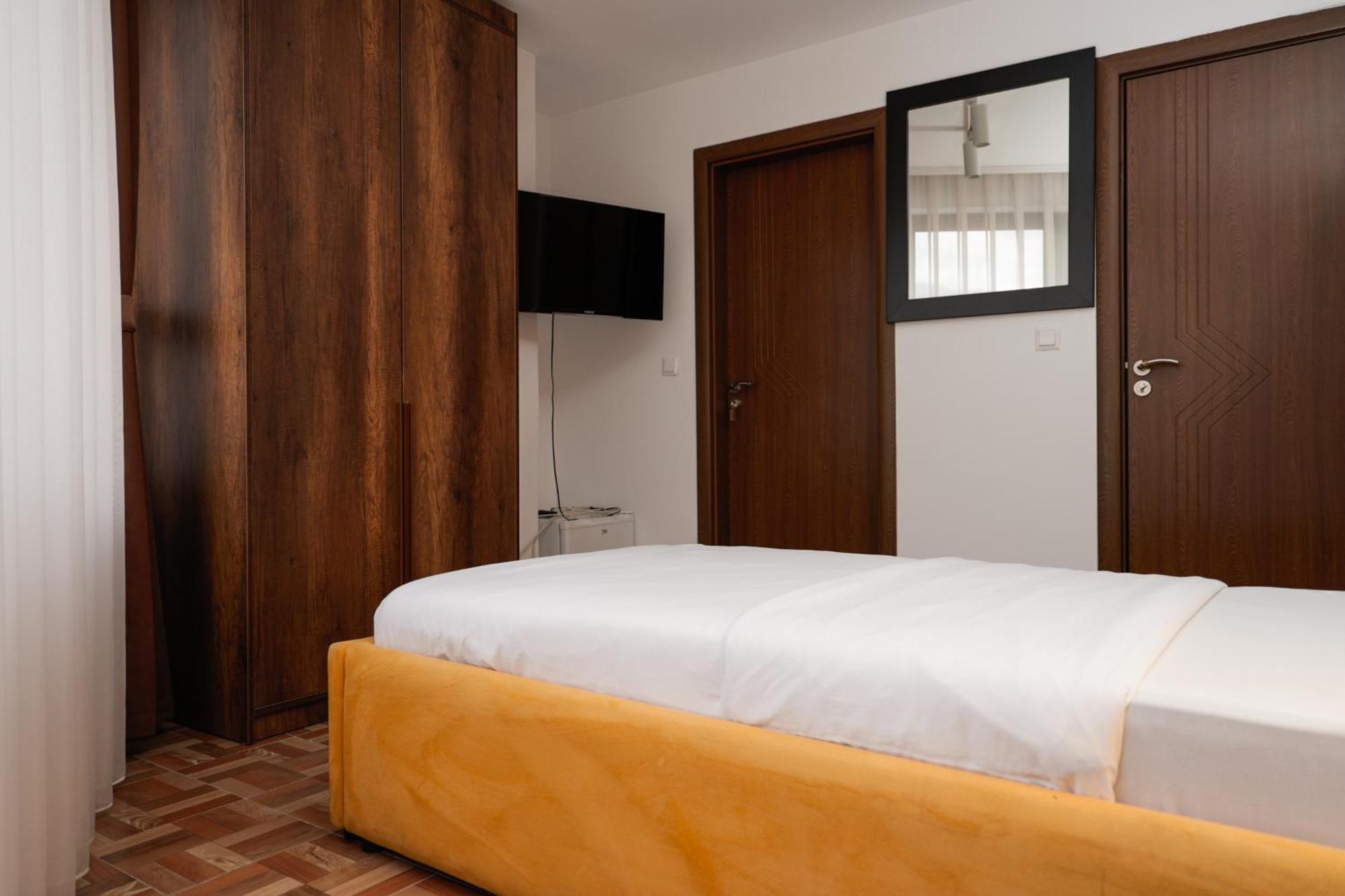 Hotel Denis Prizren Exterior foto