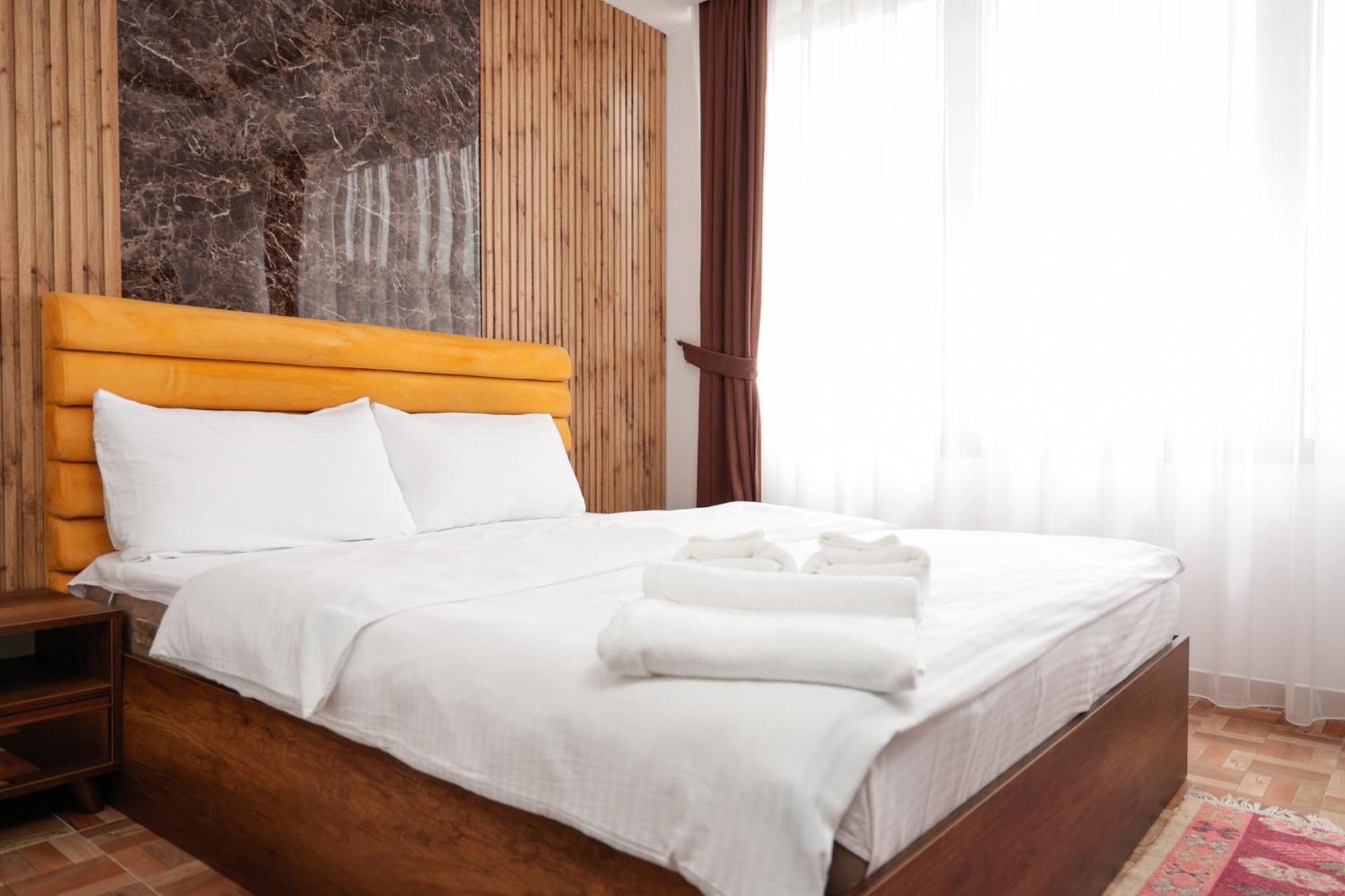 Hotel Denis Prizren Exterior foto