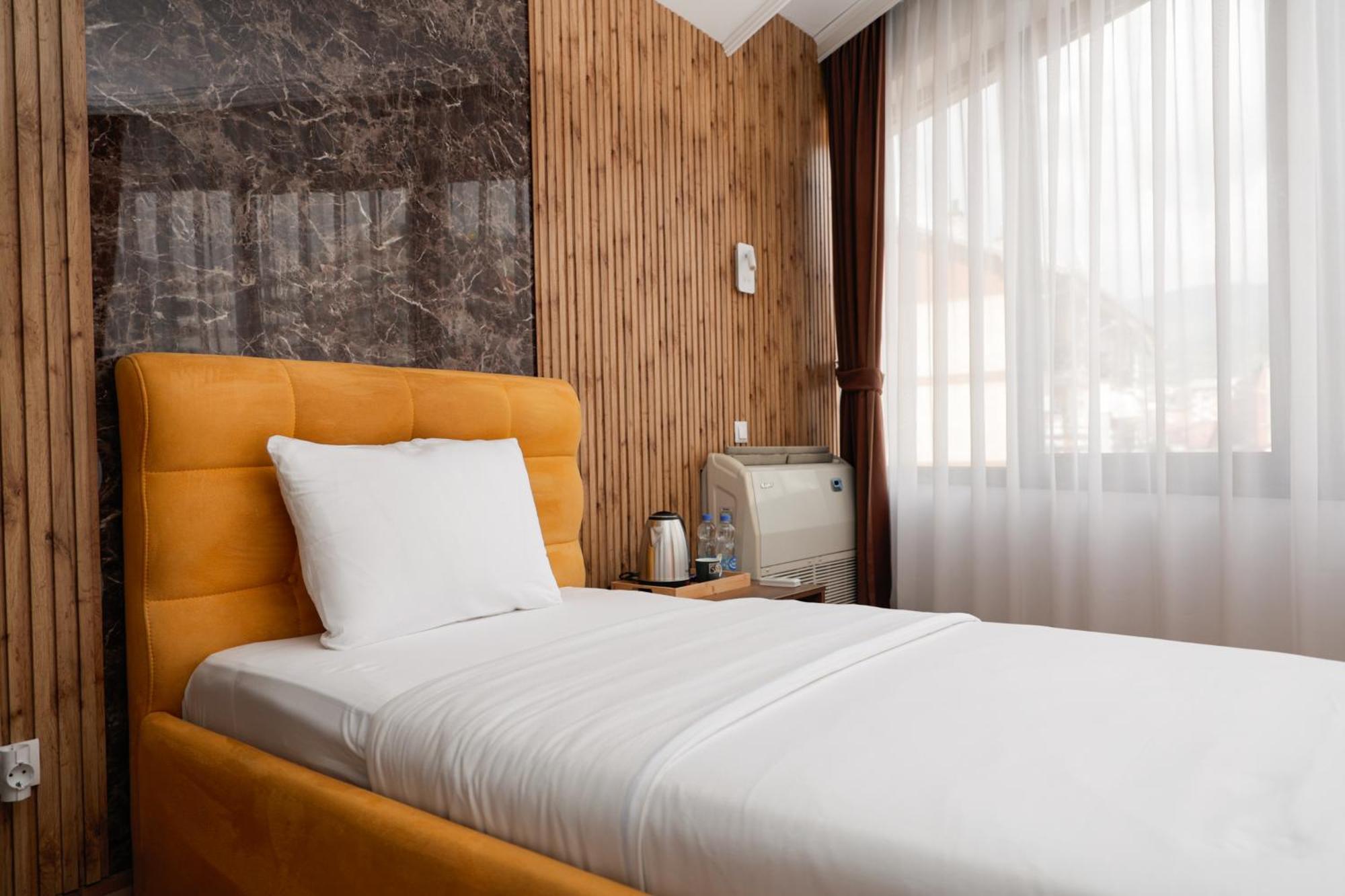 Hotel Denis Prizren Exterior foto