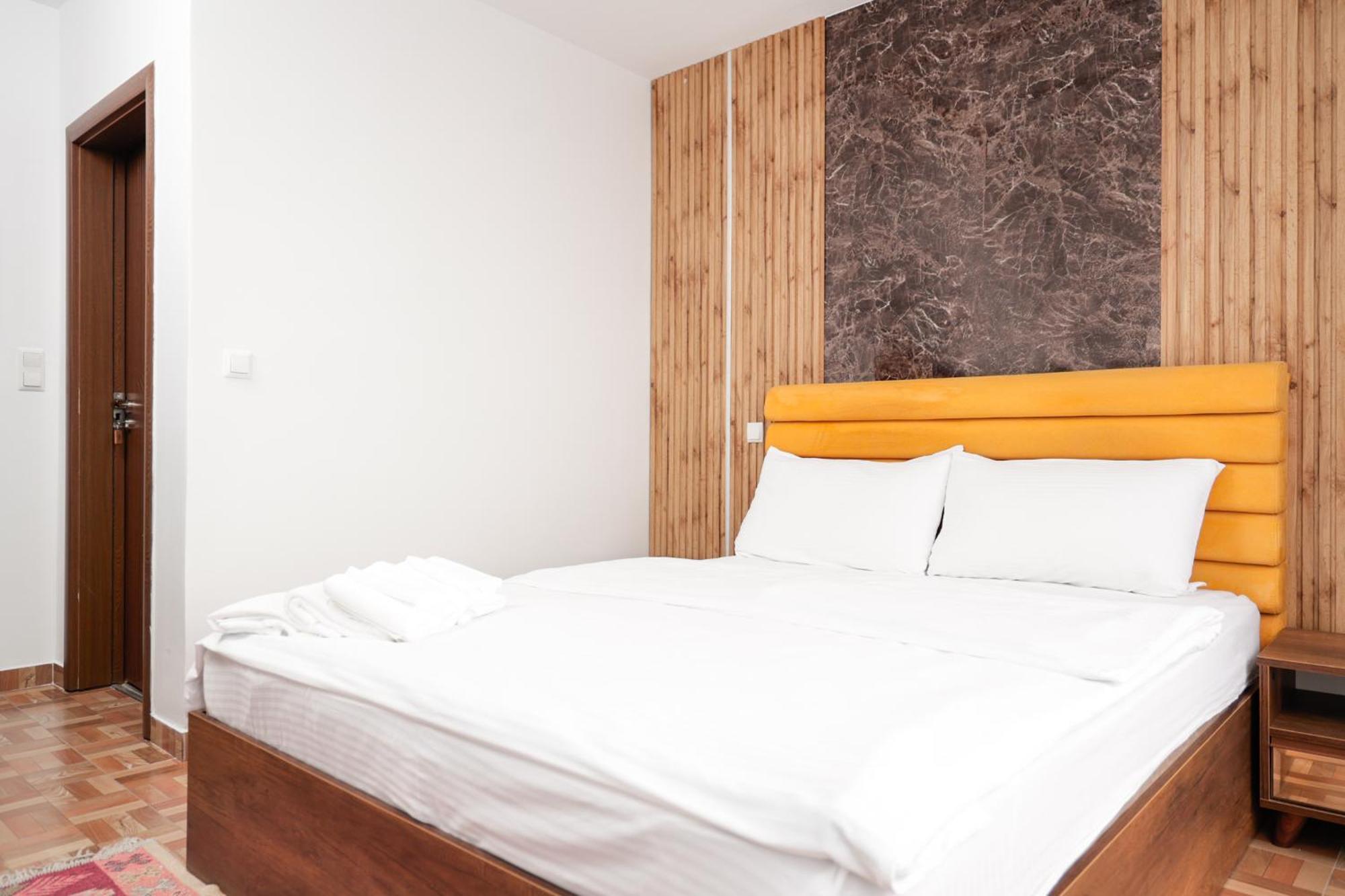 Hotel Denis Prizren Exterior foto