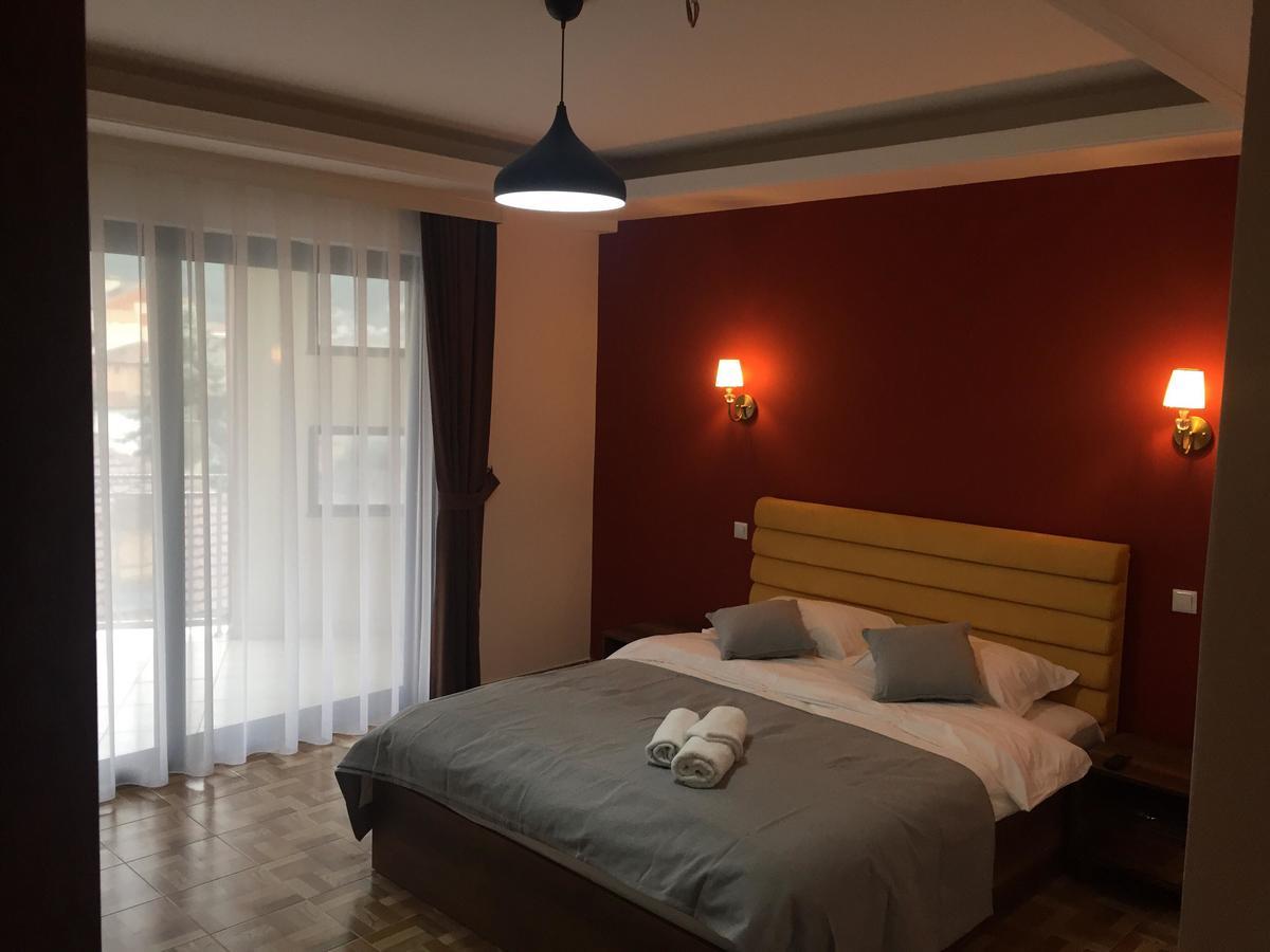 Hotel Denis Prizren Exterior foto